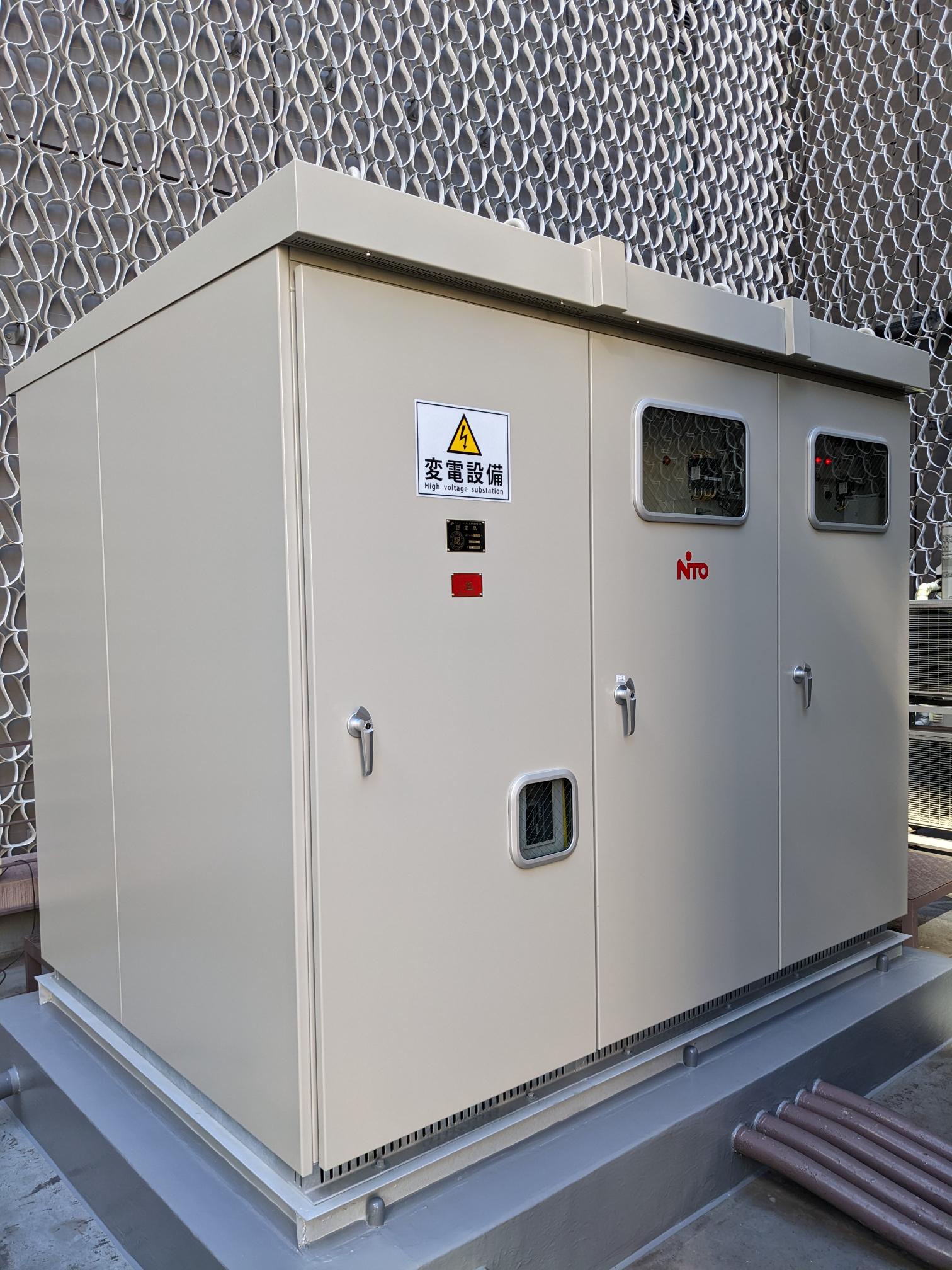 高圧受電設備の点検作業